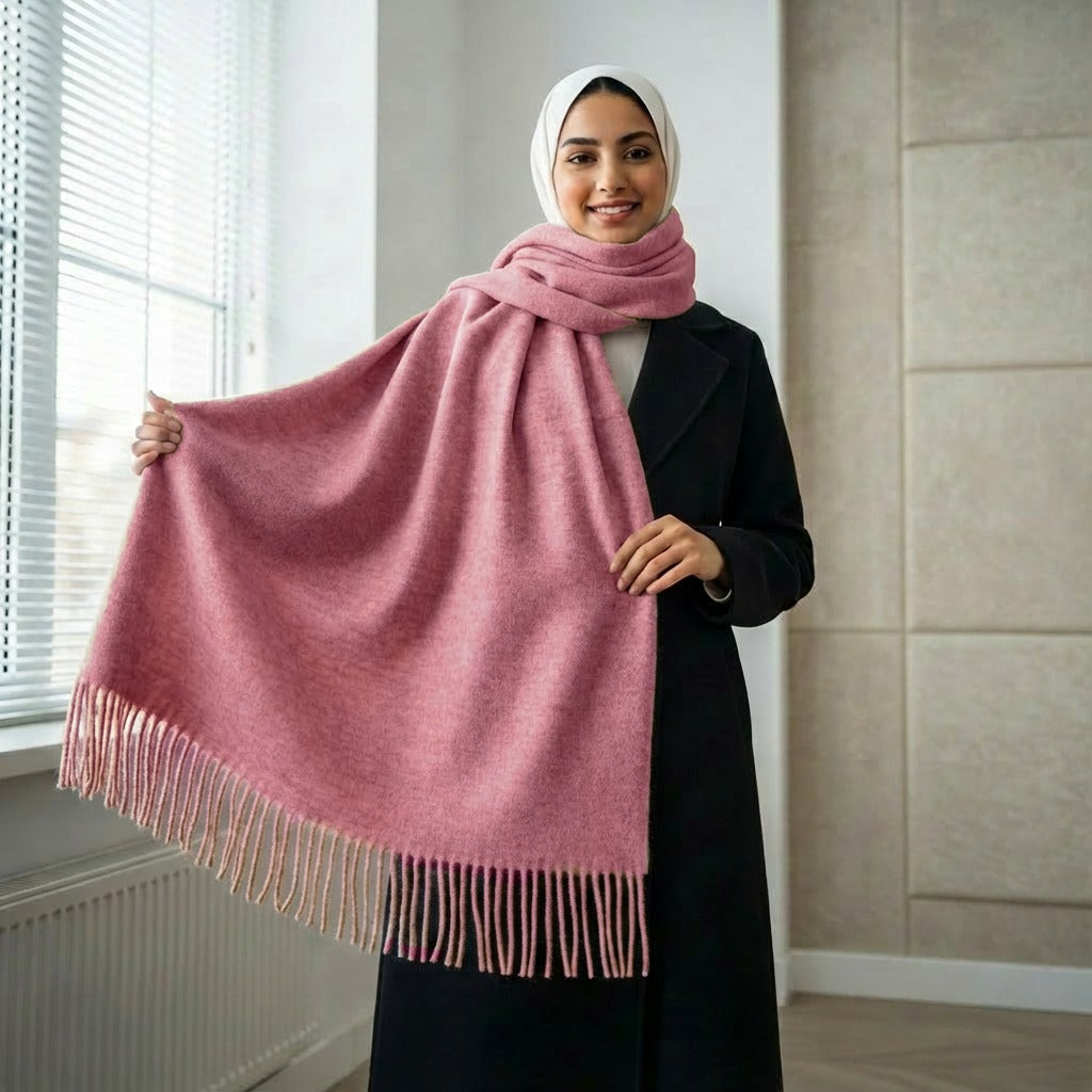Safya Winter shawl in Cashmere