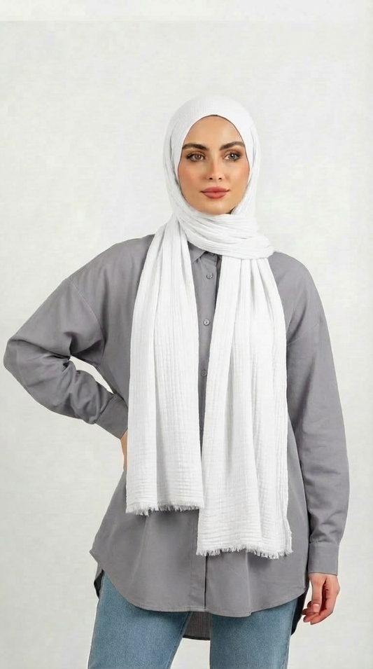 Modal spongy cotton veil in white