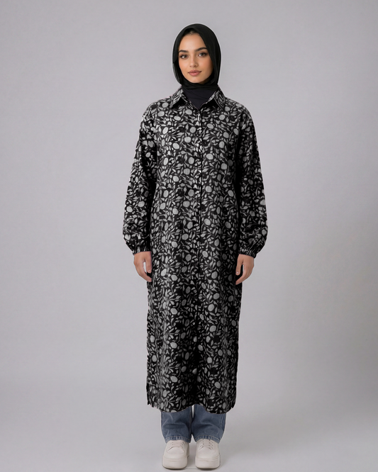 Flowery Long Shirt in Black and white
