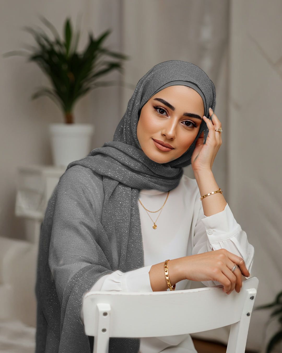 Sparkle Tulle Veil in Dark Gray