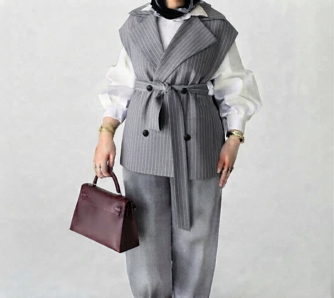liner Blazer in Gray