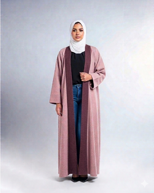 The Easy Fit Cardigan in cashmere move