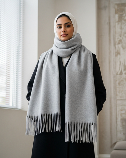 Safya Winter shawl in Gray
