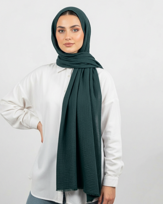Modal spongy cotton veil in Green Petrol