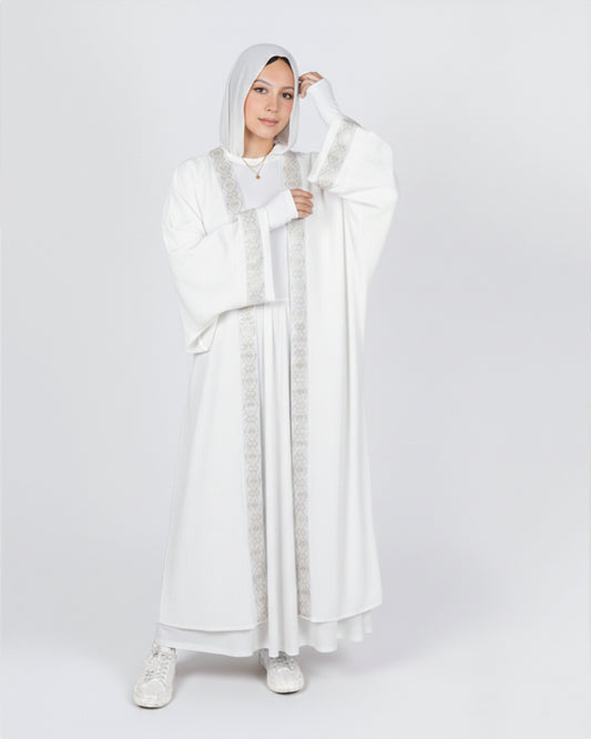 Pearly Kaftan - in White